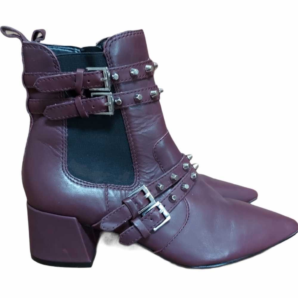 Kendall & Kylie leather burgandy studded bootie size 6